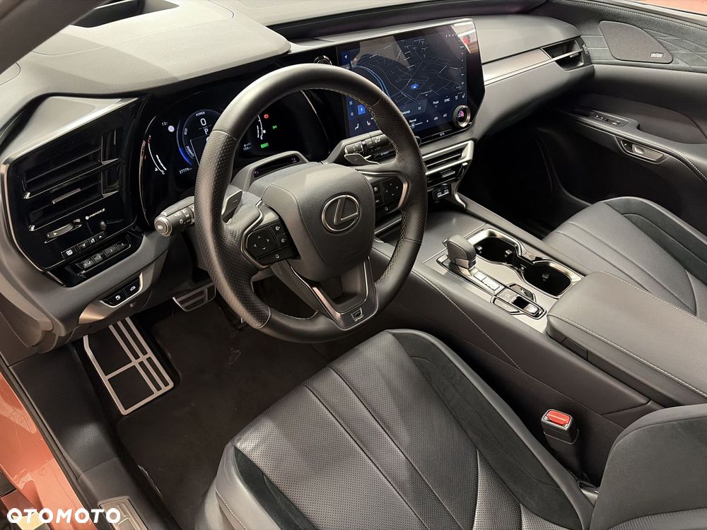 Lexus RX - 10