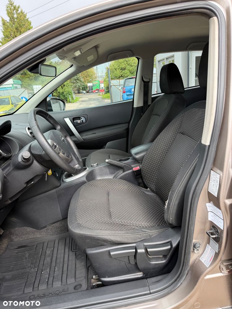 Nissan Qashqai - 8