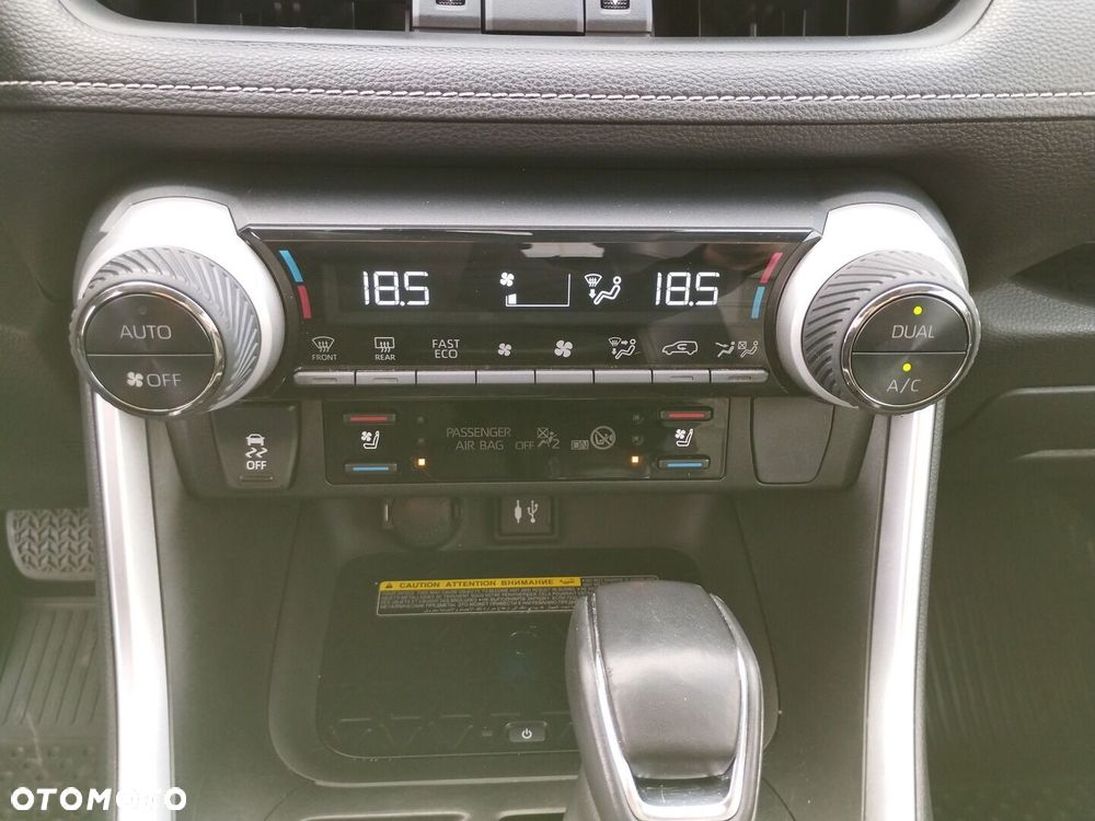 Toyota RAV4 2.5 Hybrid Executive 4x2 - 17