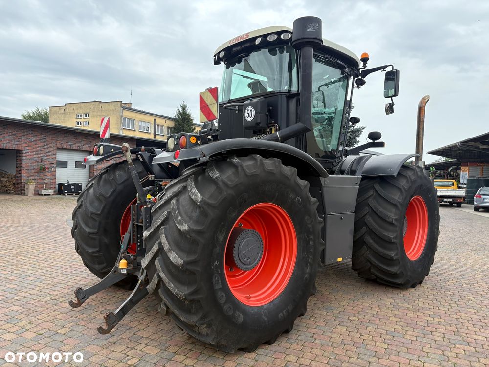 Claas XERION 3800 TRAC - 4