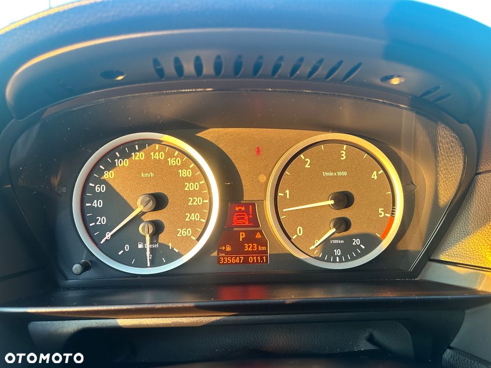 BMW Seria 5 - 19