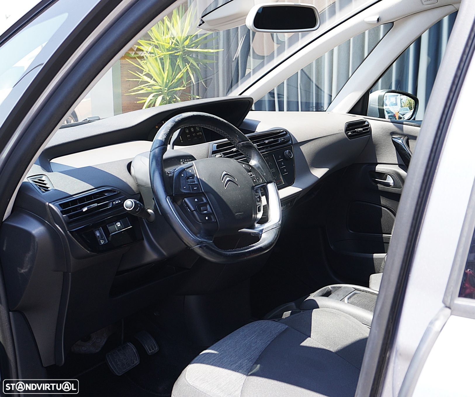 Citroën C4 Grand Picasso - 14
