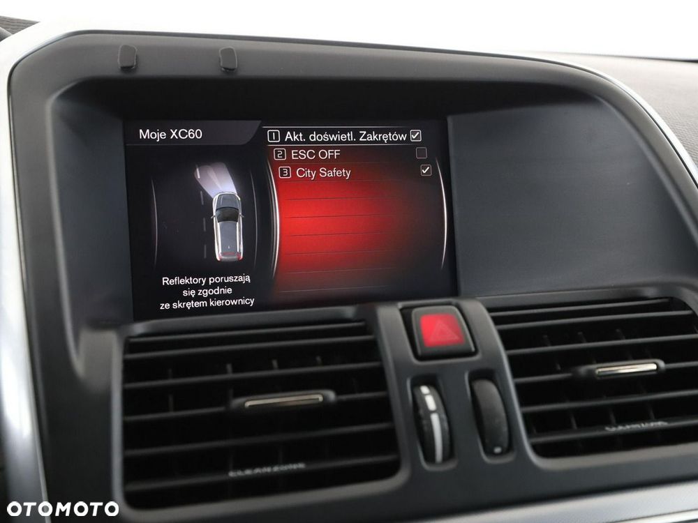 Volvo XC 60 D4 Geartronic Summum - 26