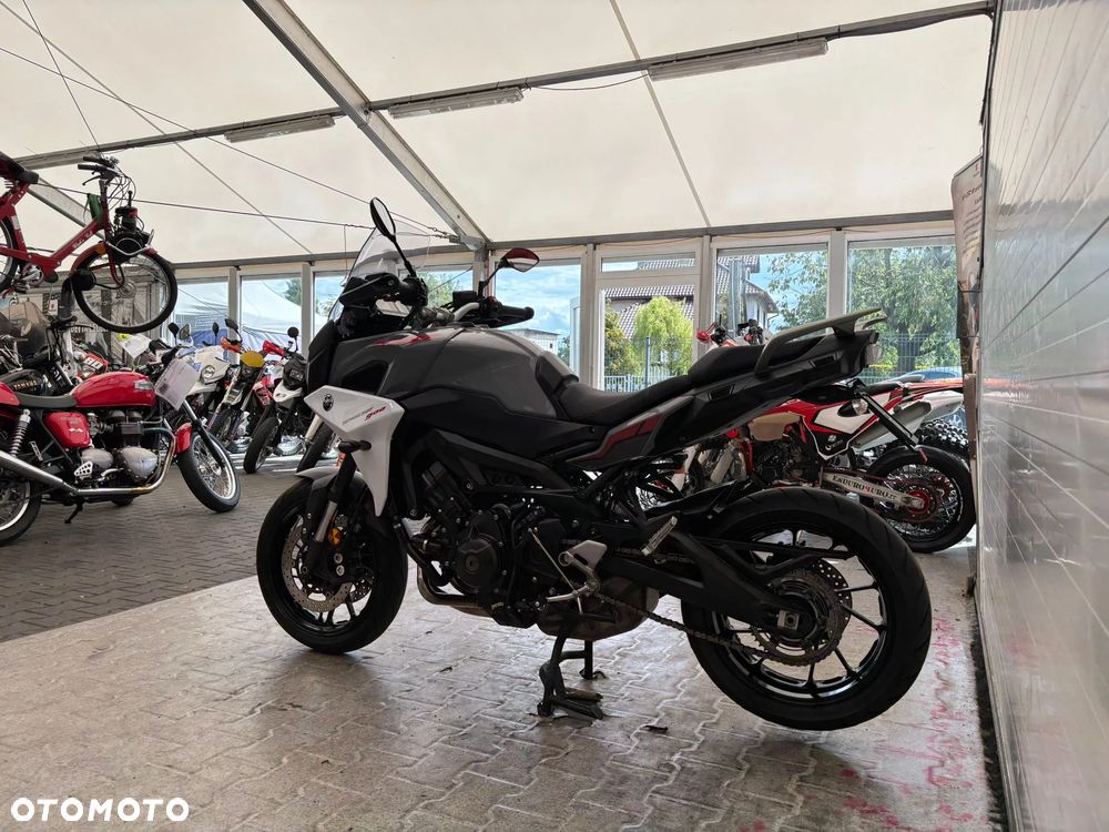Yamaha MT - 3