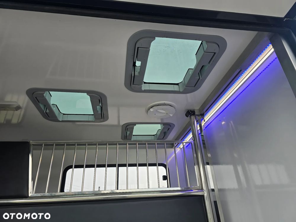 Peugeot Boxer-Koniowóz - 18