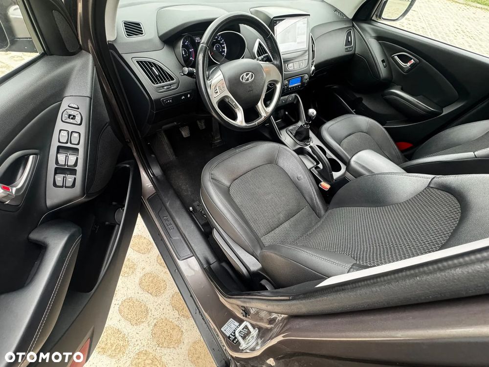 Hyundai ix35 2.0 CRDi Premium 2WD - 9