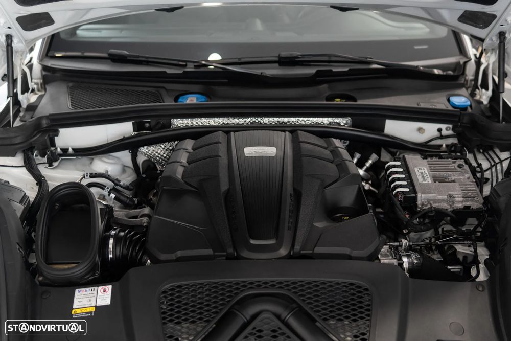 Porsche Macan S - 11