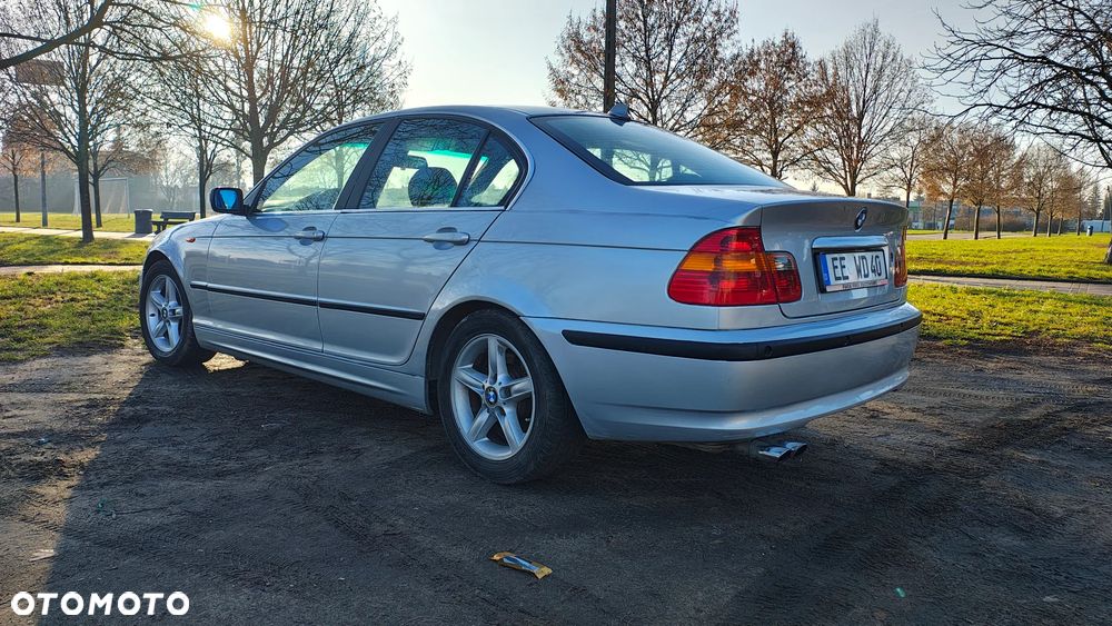 BMW Seria 3 325xi - 3