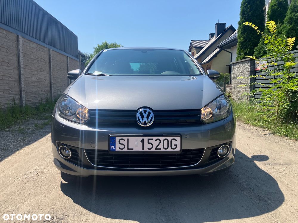 Volkswagen Golf 1.6 TDI DPF Highline - 1