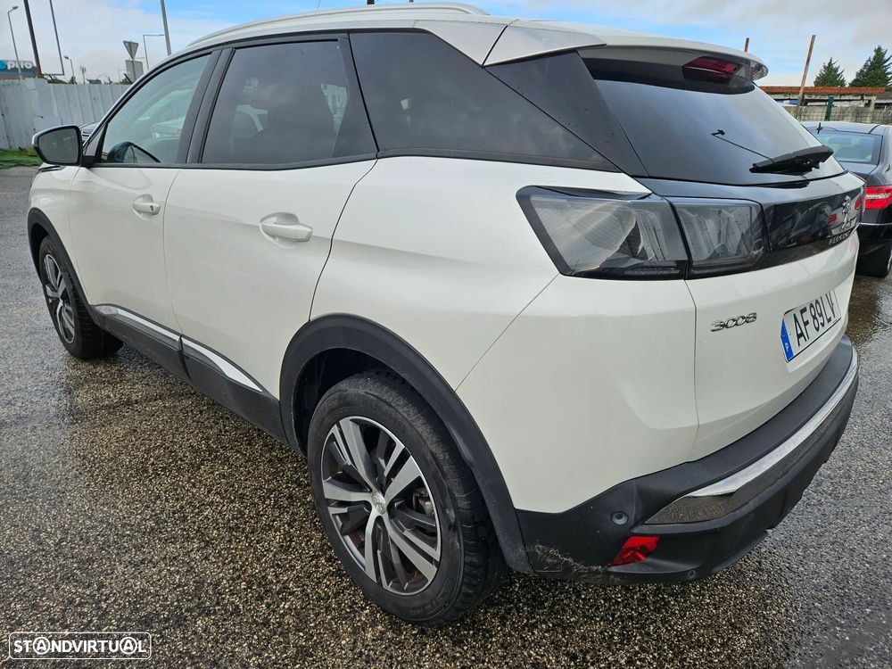 Peugeot 3008 1.5 BlueHDi Allure EAT8 - 5