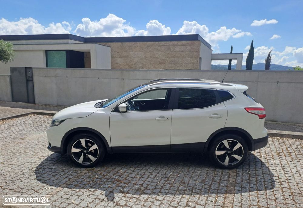 Nissan Qashqai 1.5 dCi N-Connecta 18 - 4
