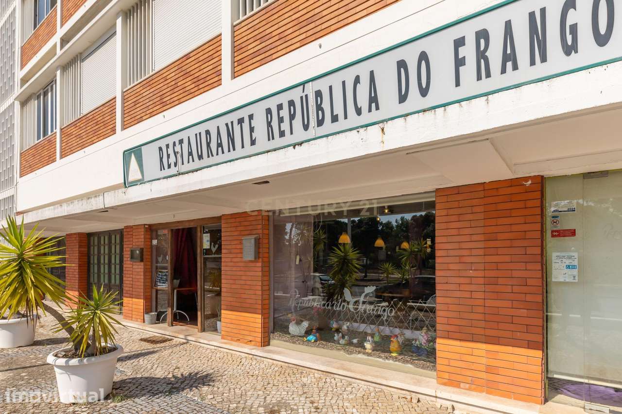 Loja, 222 m², Costa da Caparica - Grande imagem: 3/32