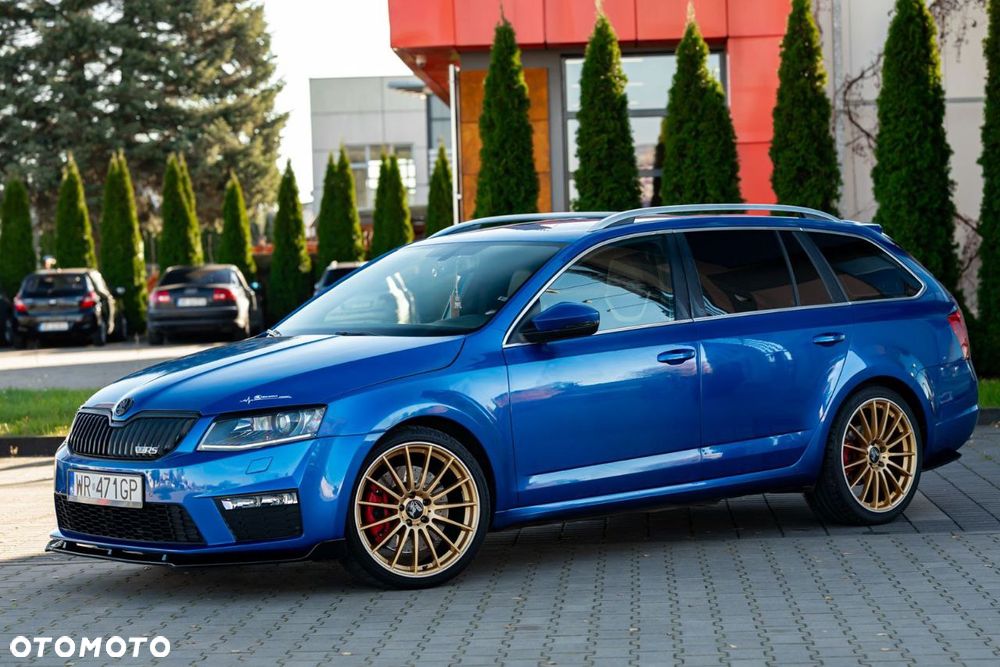 Skoda Octavia 2.0 TSI RS DSG - 4
