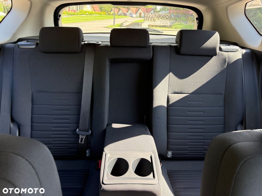 Toyota Auris - 18