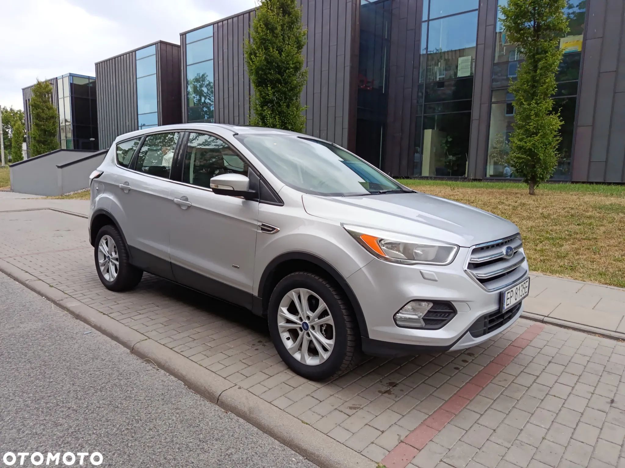 Ford Kuga 1.5 EcoBoost 4x4 Titanium - 1