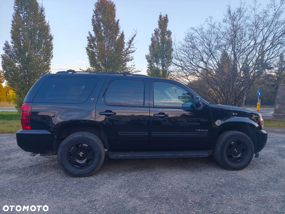 Chevrolet Tahoe - 11