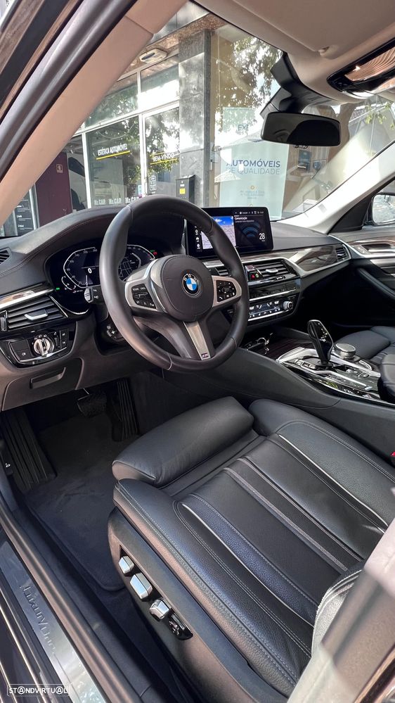BMW 530 e Line Luxury - 10