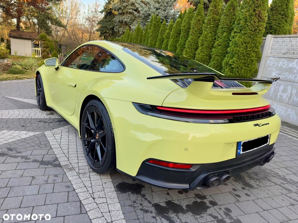 Porsche 911 Carrera - 9