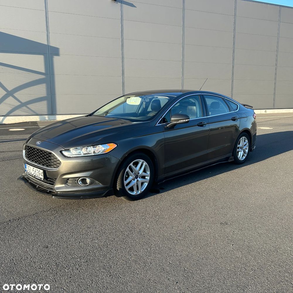 Ford Fusion - 4