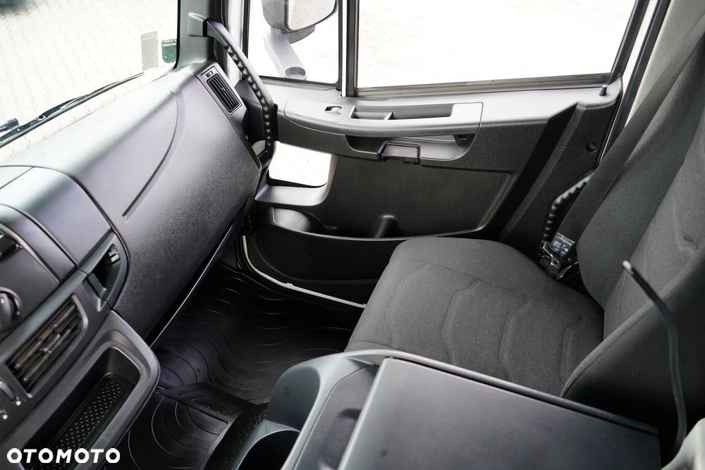 Iveco EUROCARGO / 160 - 280 / E 6 / ACC / BURTOFIRANKA + WINDA / ŁAD. 8 950 KG / 18 PALET - 37