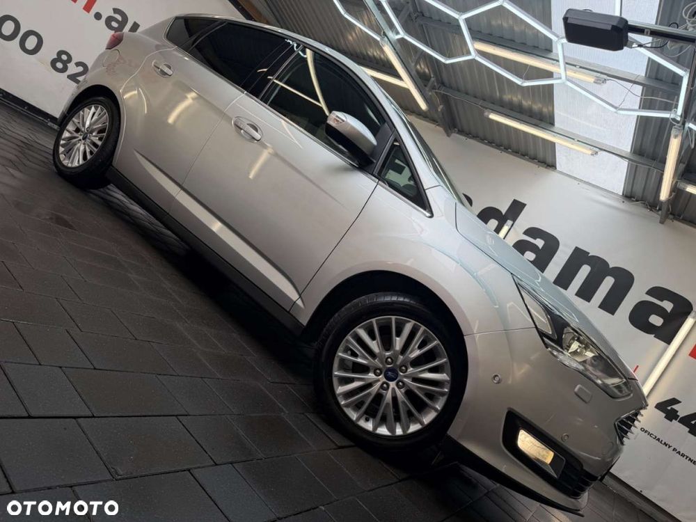 Ford C-MAX - 16