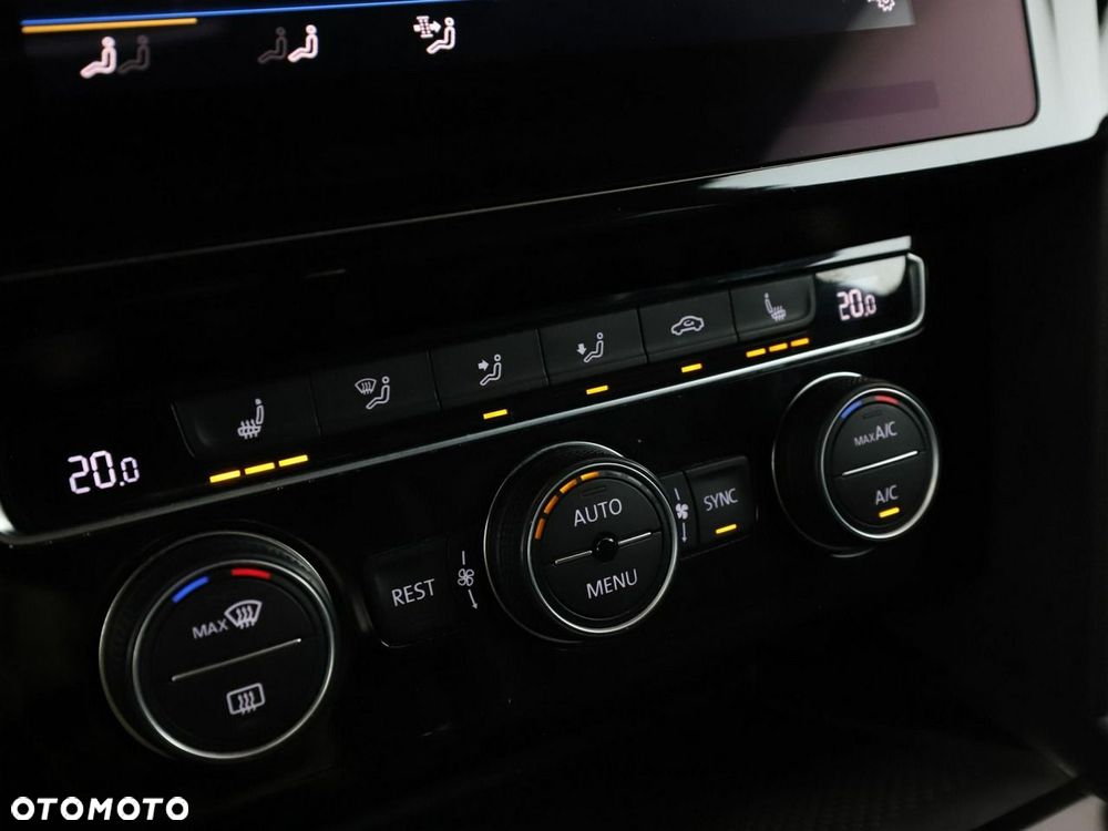Volkswagen Arteon 2.0 TSI DSG R-Line - 32