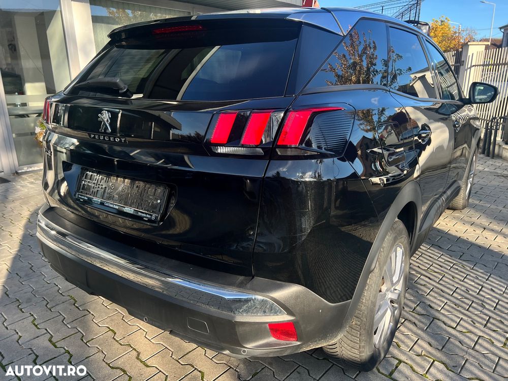 Peugeot 3008 1.6 BlueHDI S&S Active - 11