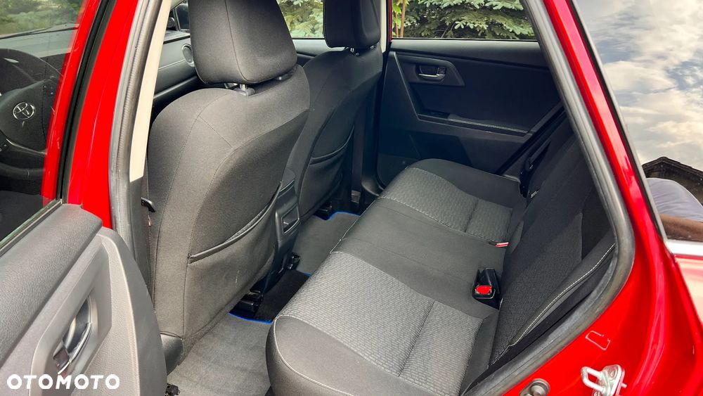 Toyota Auris - 27