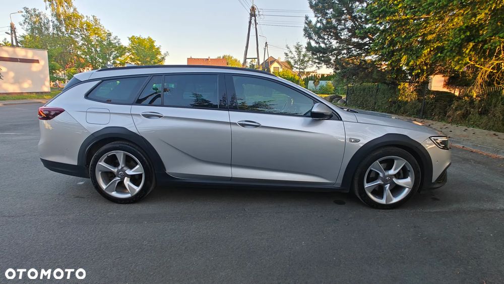 Opel Insignia 2.0 BiTurbo 4x4 Innovation - 2