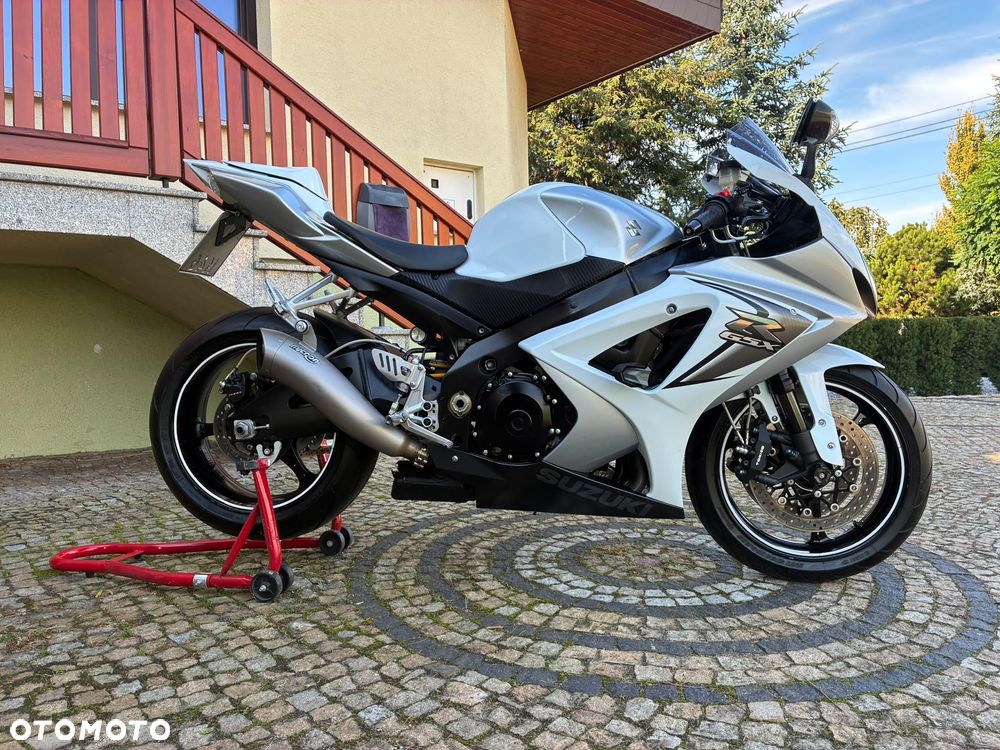 Suzuki GSX-R - 29