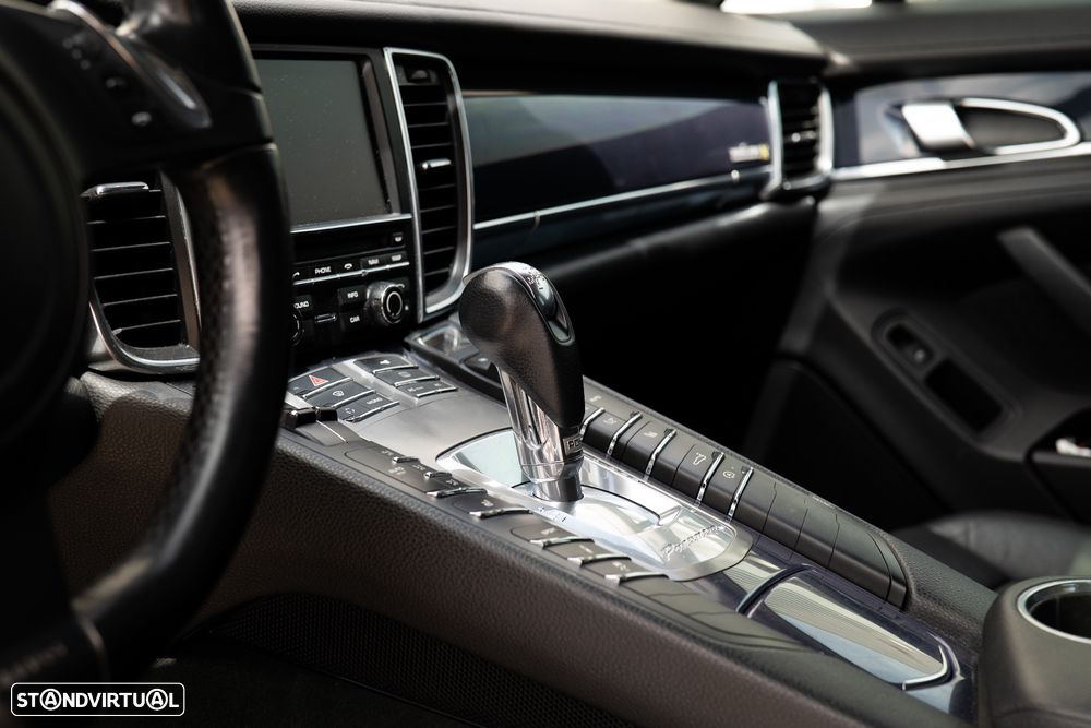 Porsche Panamera S PDK - 16