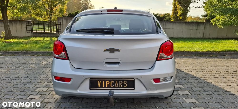 Chevrolet Cruze 1.8 LT+ - 16