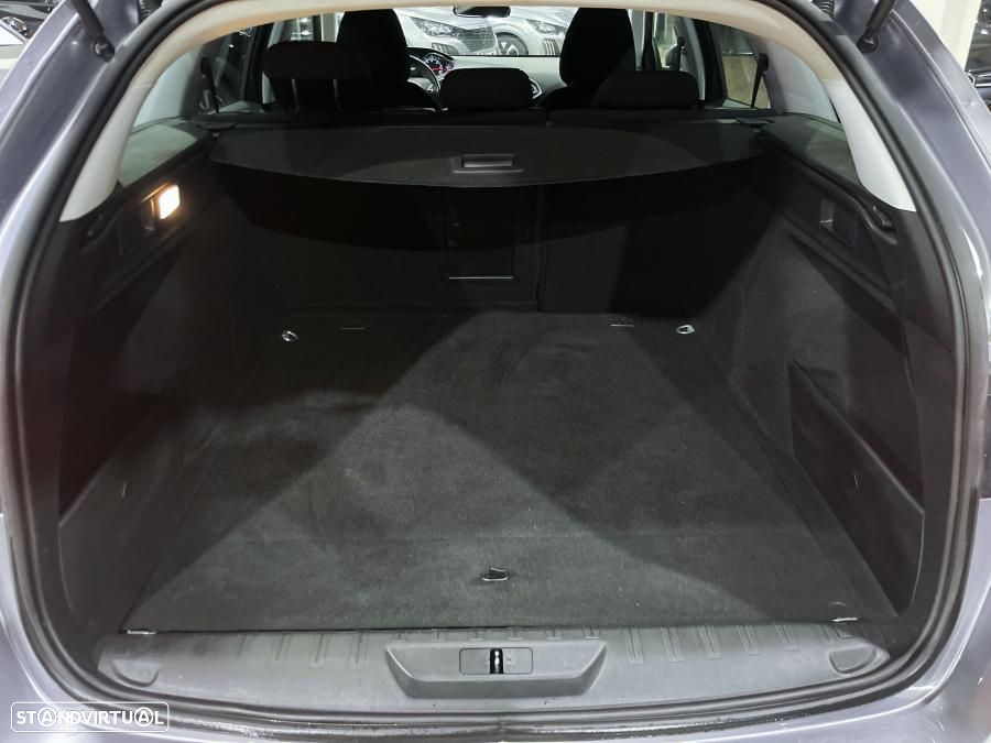 Peugeot 308 SW 1.5 BlueHDi Style - 30