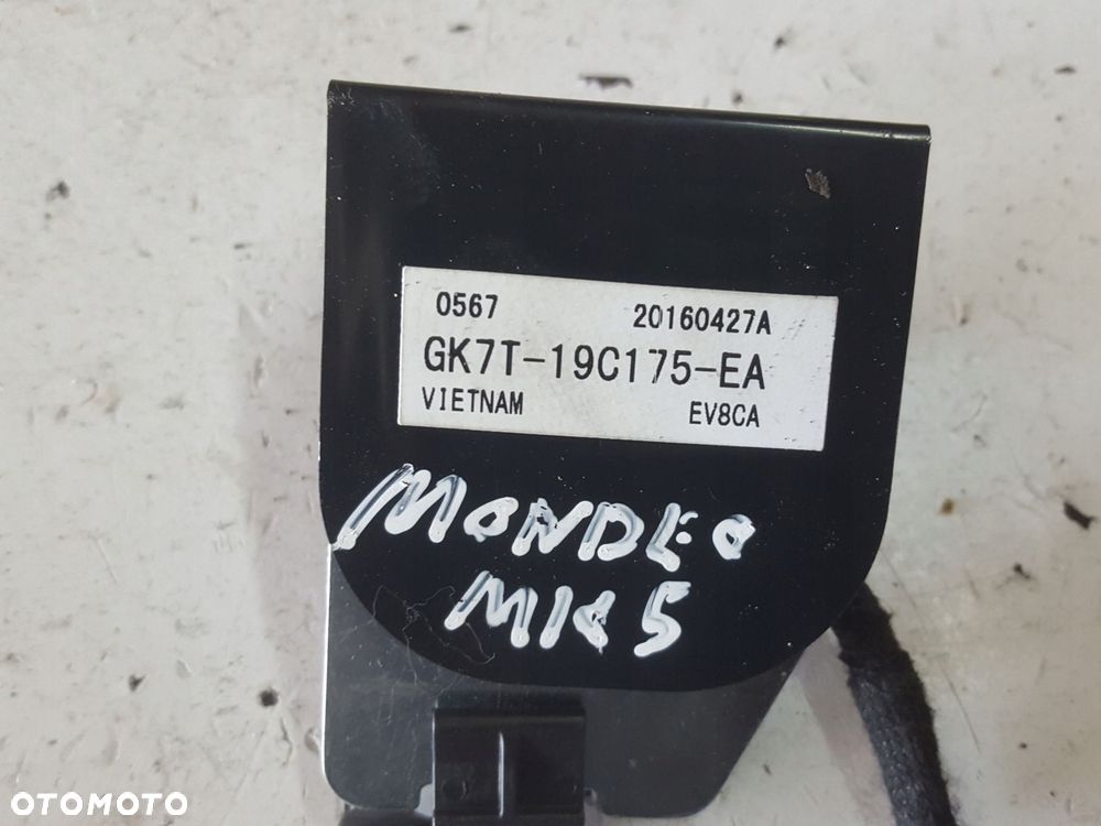 FORD MONDEO MK5 14r- ANTENA GPS GK7T-19C1175-EA - 2