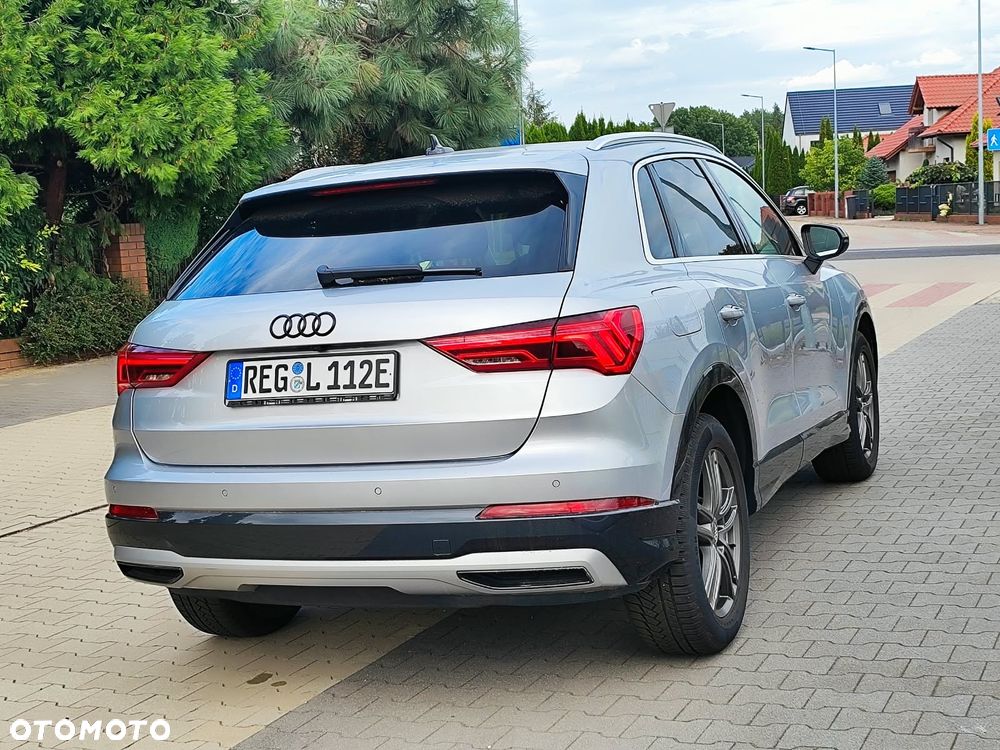 Audi Q3 2019 photo 4