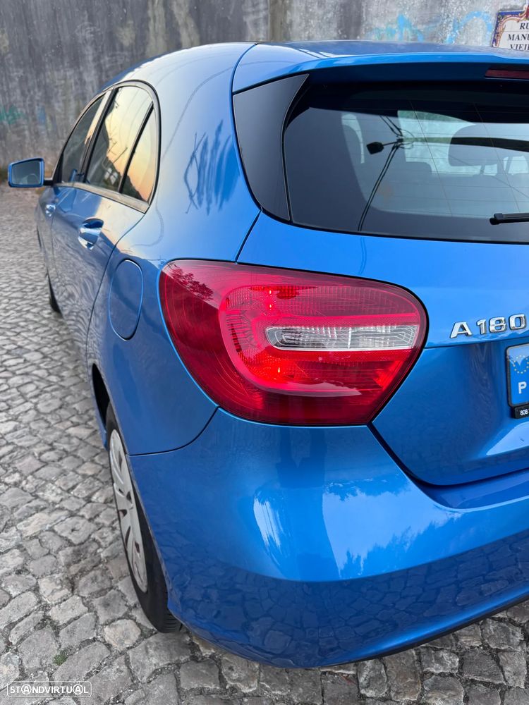 Mercedes-Benz A 180 - 5