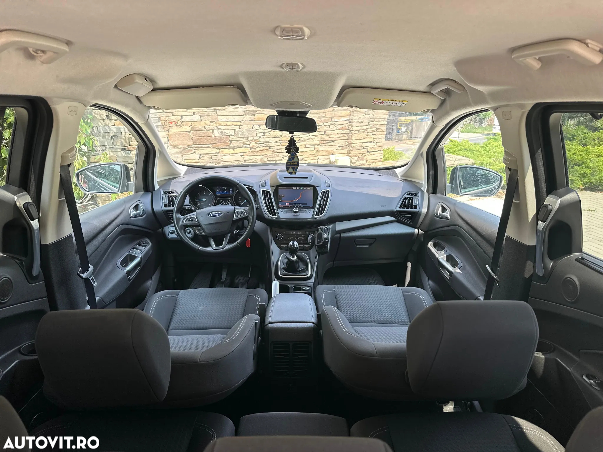 Ford Grand C-Max - 18