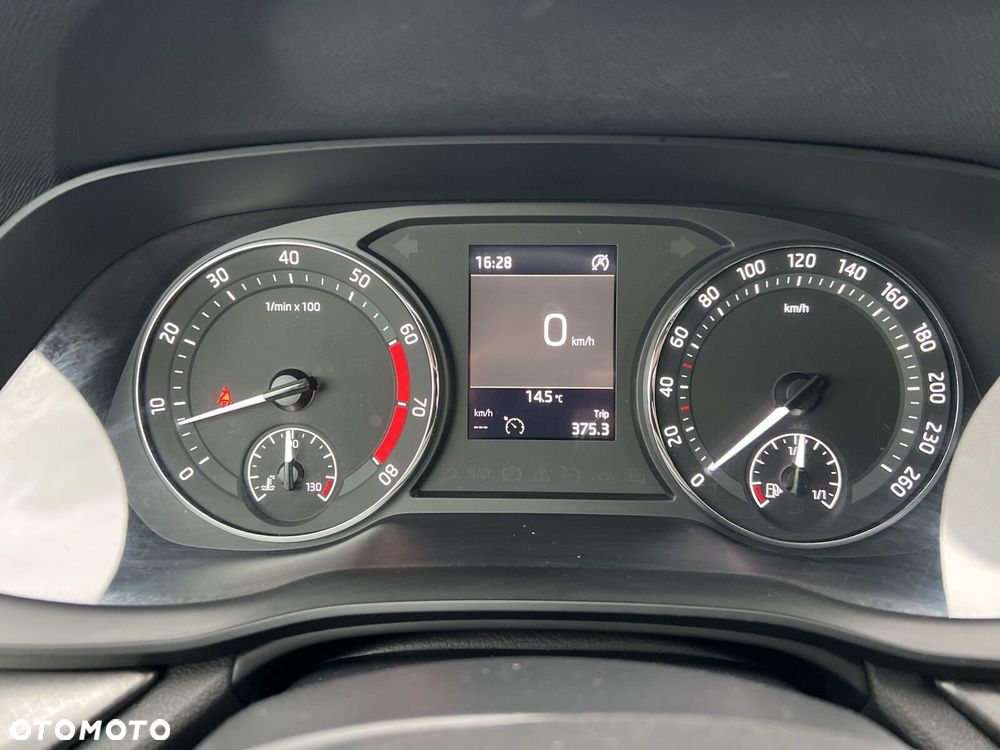 Skoda Octavia - 11
