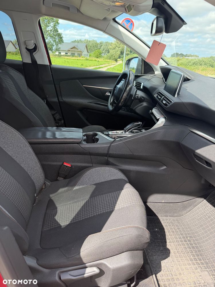 Peugeot 3008 1.2 PureTech Allure S&S EAT6 - 7