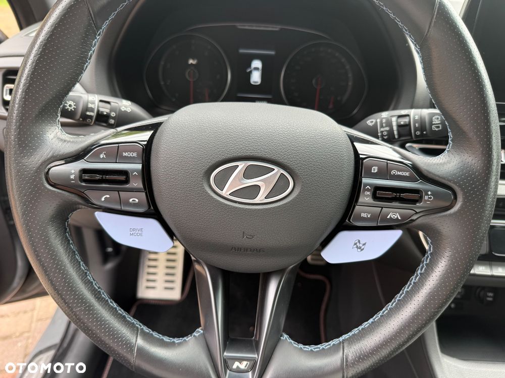 Hyundai i30 N - 25