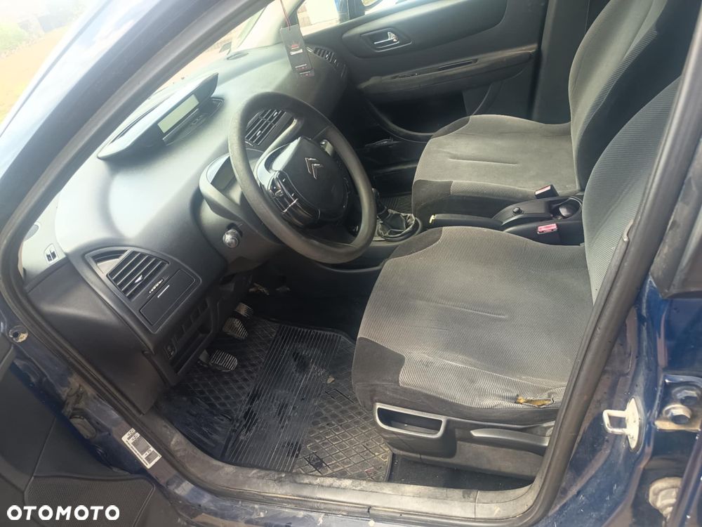 Citroën C4 1.6 HDi X - 5