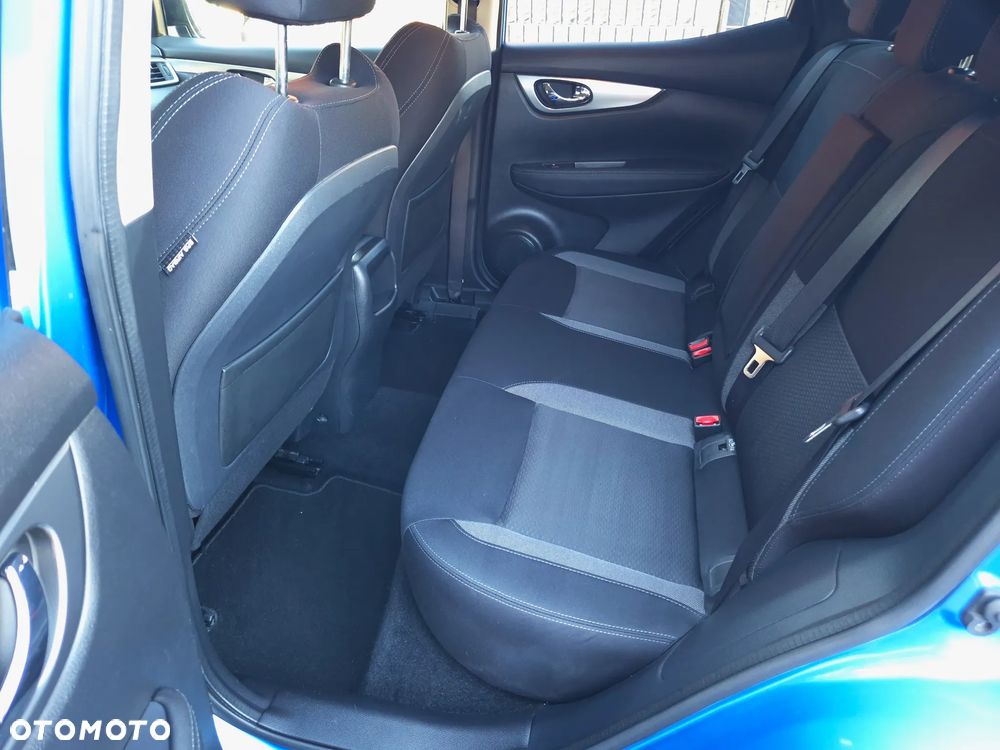Nissan Qashqai 1.3 DIG-T N-Connecta - 27