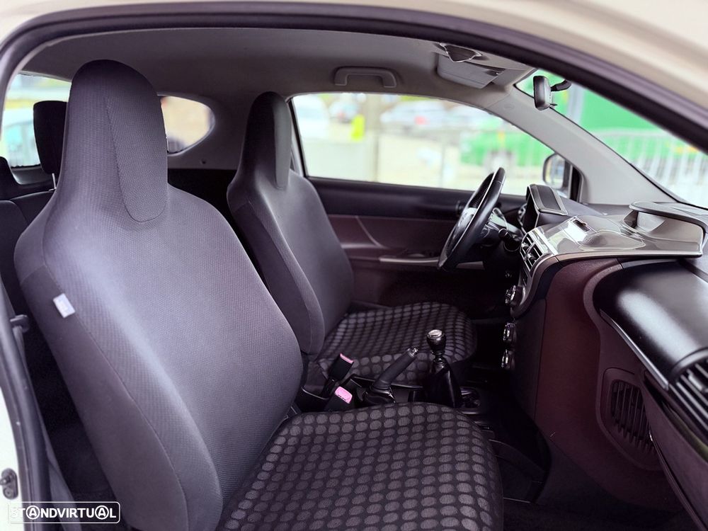 Toyota iQ 1.0 N collection - 21