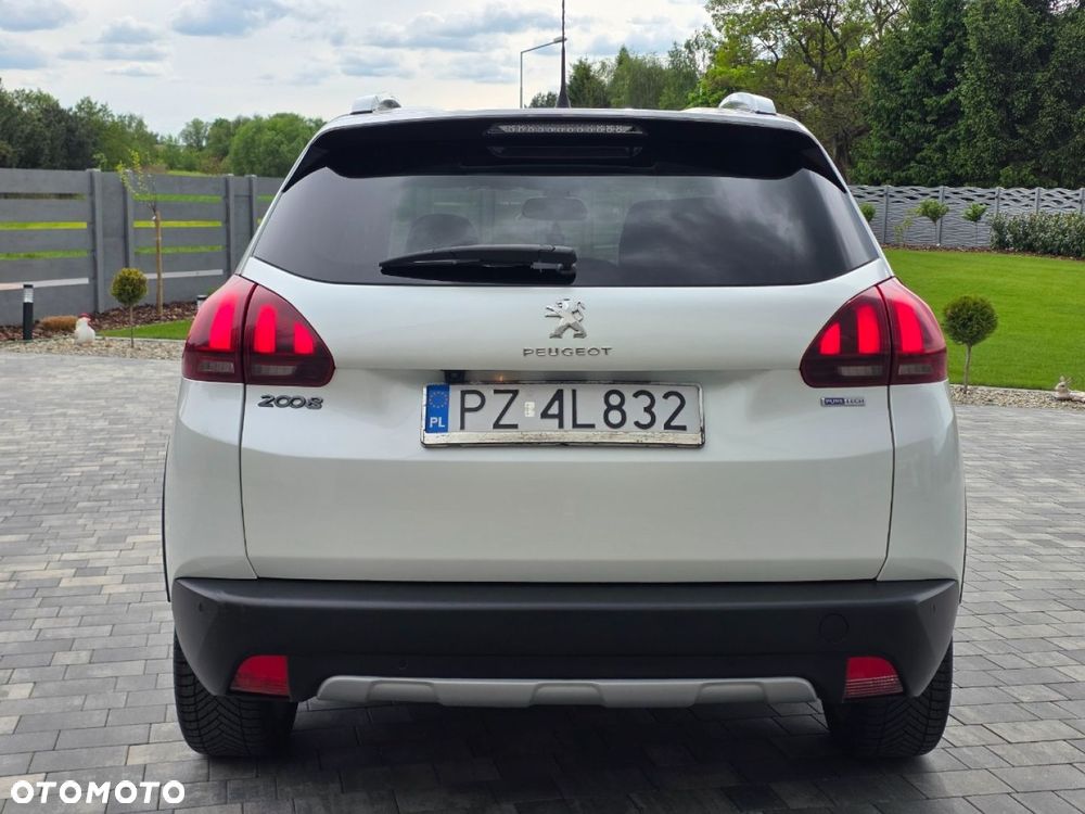 Peugeot 2008 - 6