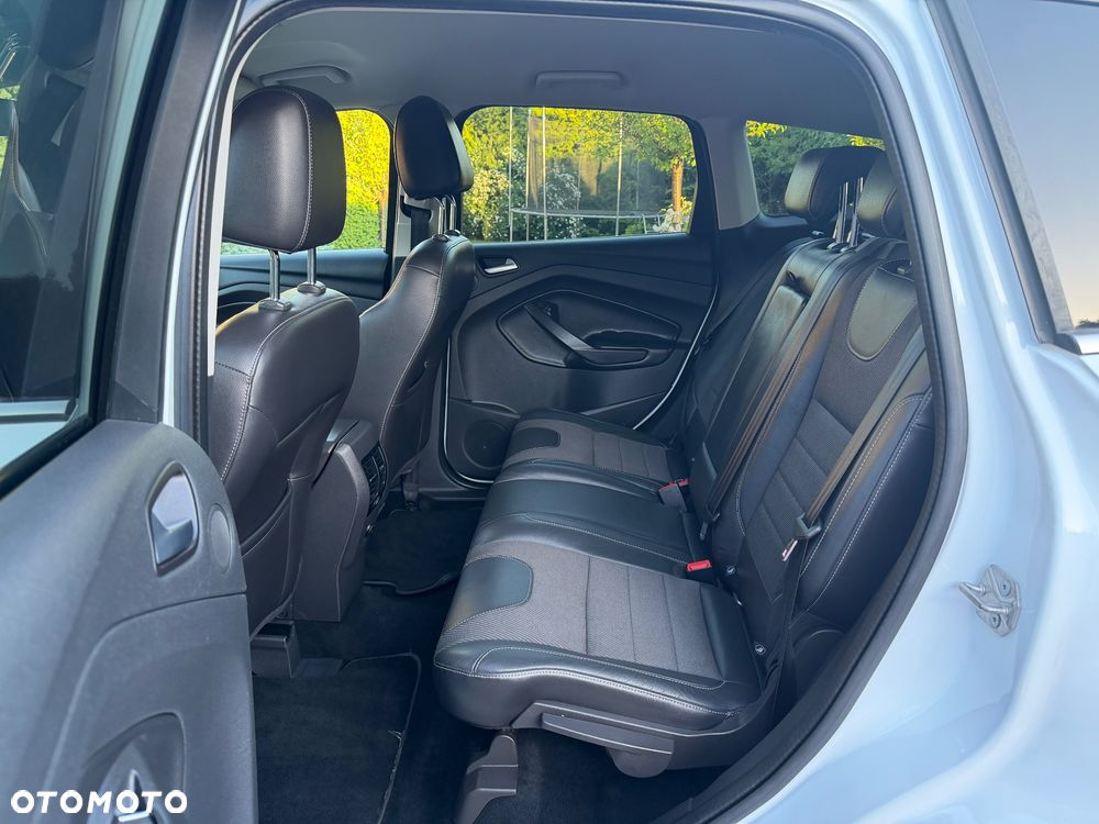 Ford Kuga 1.6 EcoBoost 2x4 Individual - 10