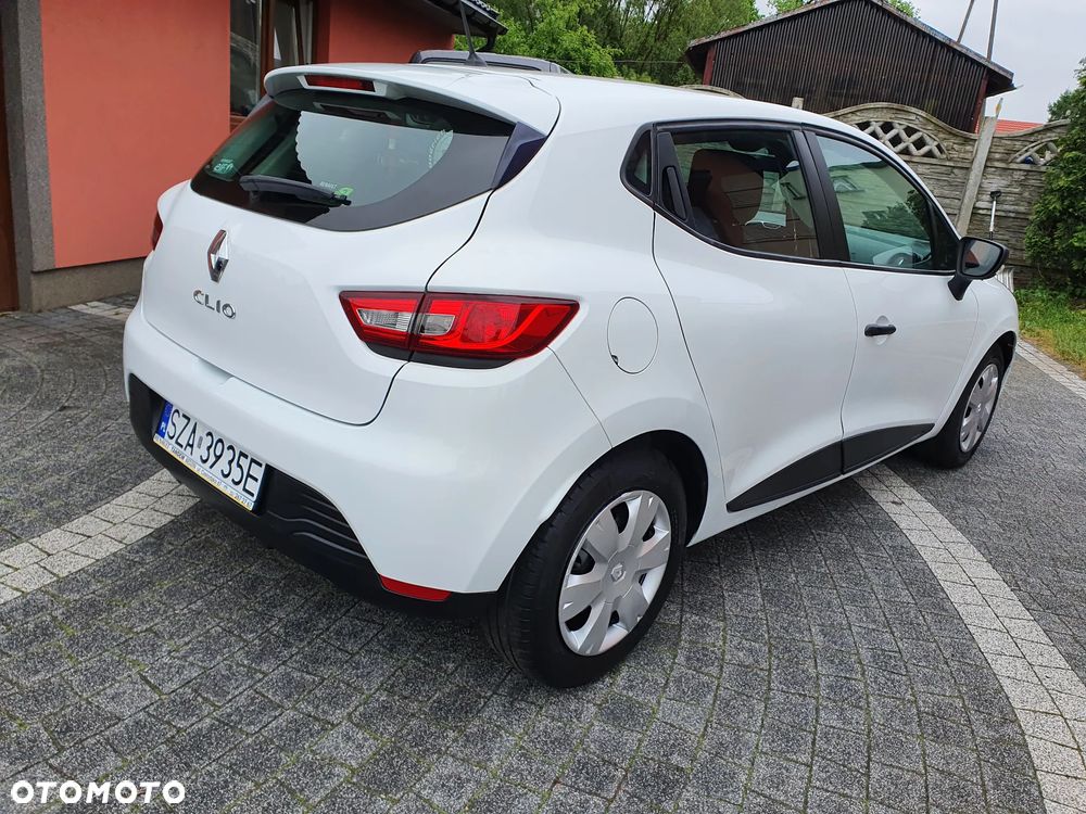 Renault Clio - 1