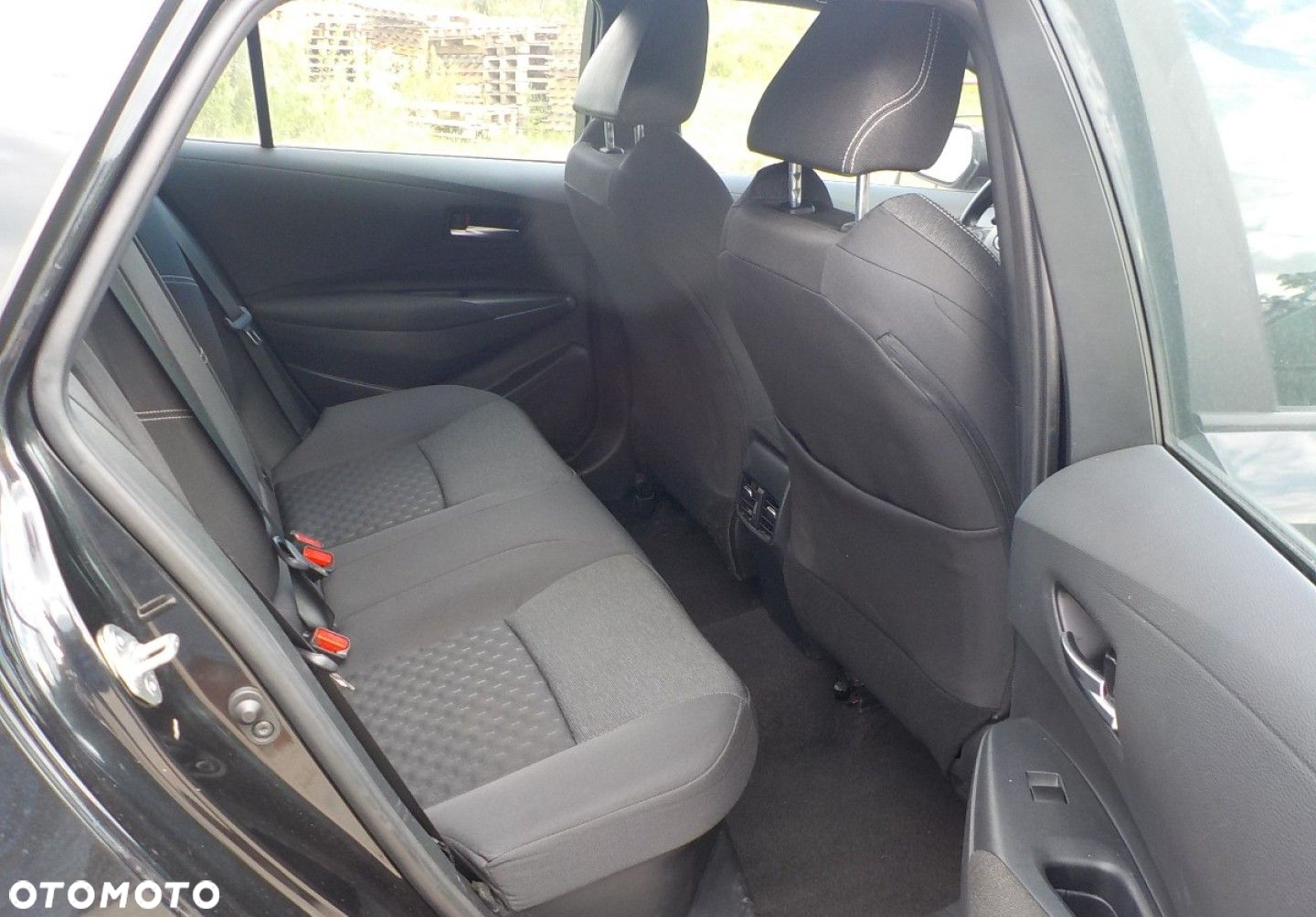 Toyota Corolla - 27