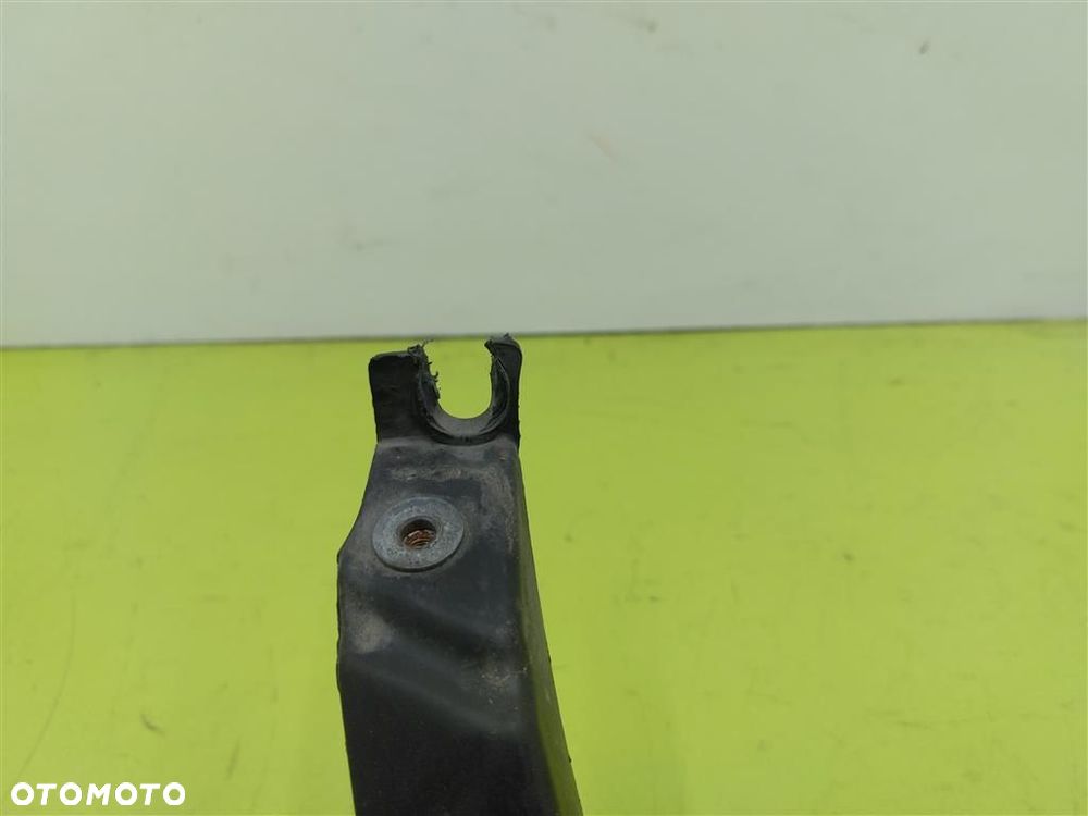 Belka zderzaka przedniego VW Passat B5 FL2000-2005 - 3