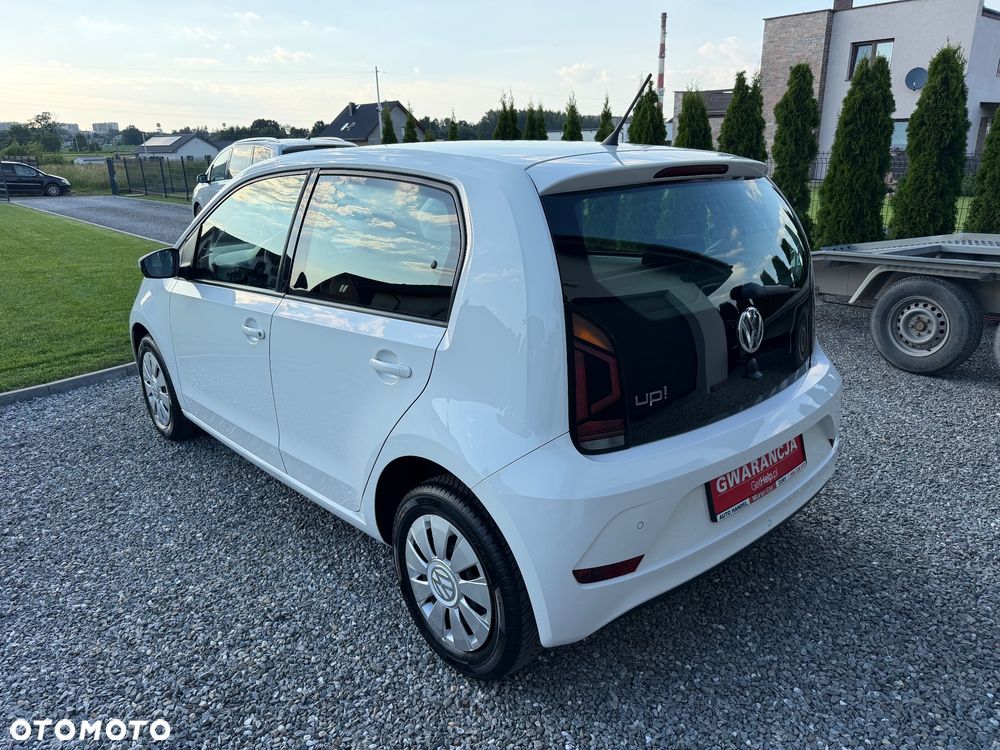 Volkswagen up! Standard - 6