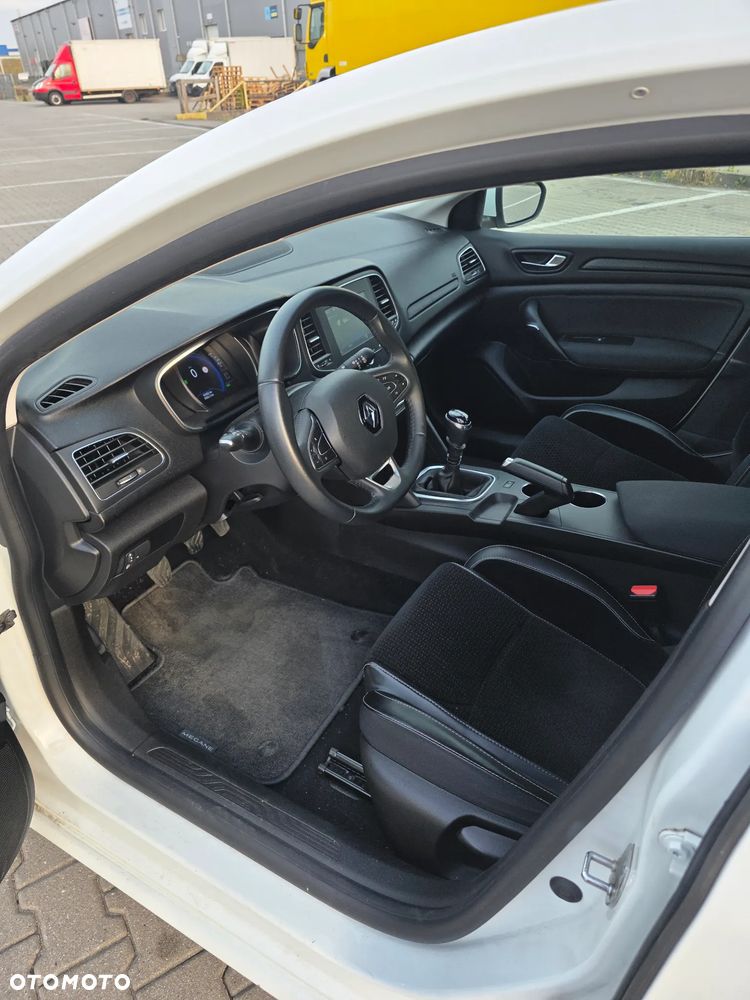 Renault Megane 1.5 Blue dCi Life - 12